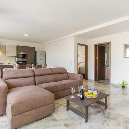 Palm Modern 200mt From Sea - Happy Apartment