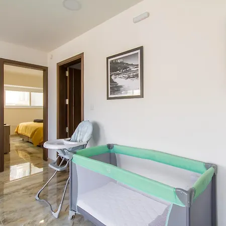 Apartment Palm Modern 200mt From Sea - Happy